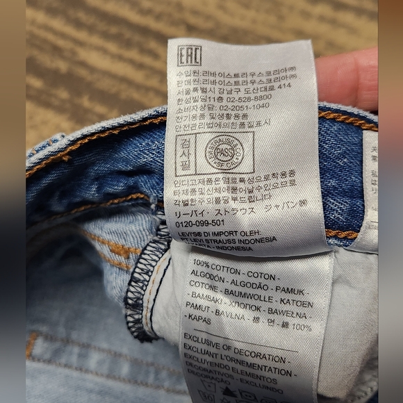 Levi's jeans - Picture 6 of 14